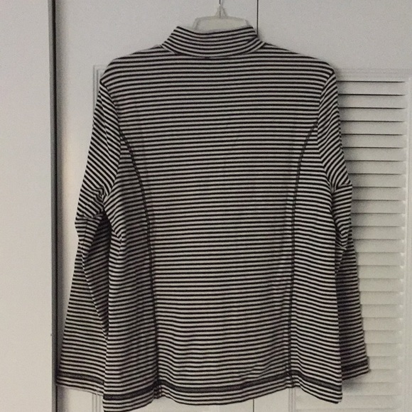 Black and cream striped zip up - Picture 3 of 6